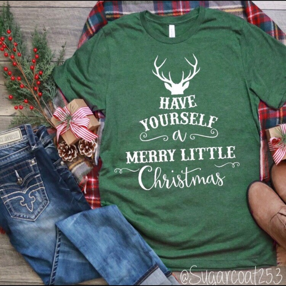 •Bella Canvas•🎄🎁Merry Christmas Graphic Tee🎁🎄